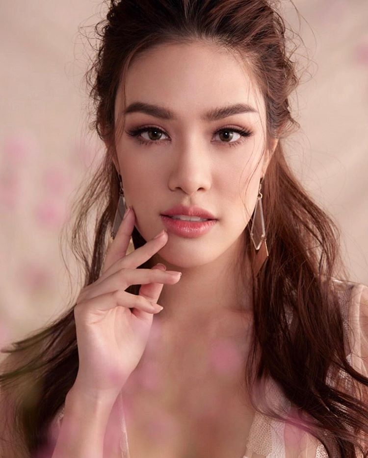 Điểm danh 8 sao Thái sở hữu giọng hát ngọt ngào hiếm có