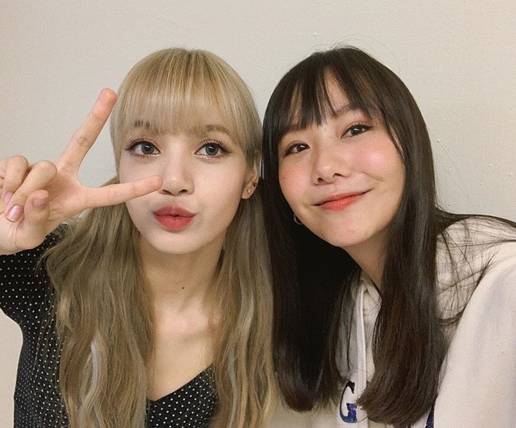 Loạt topstar hàng đầu Thái lũ lượt kéo nhau đi xem concert Black Pink