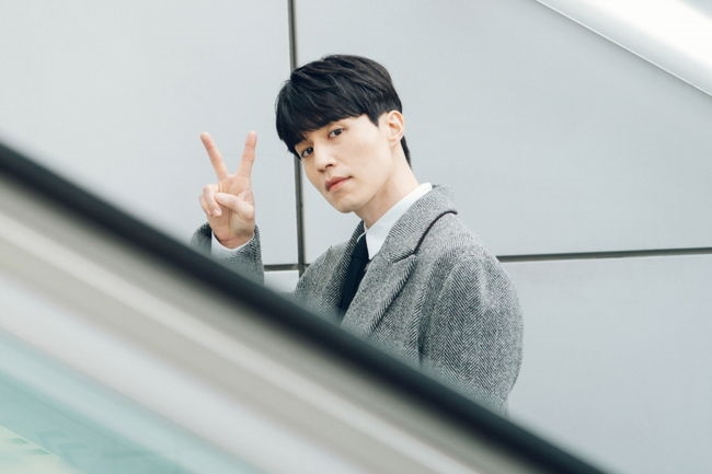Lee Dong Wook nhận lời tham gia 'Touch Your Heart' vì Yoo In Na