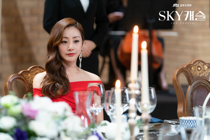 'Sky Castle' soán ngôi vương rating drama đài cáp của 'Goblin'