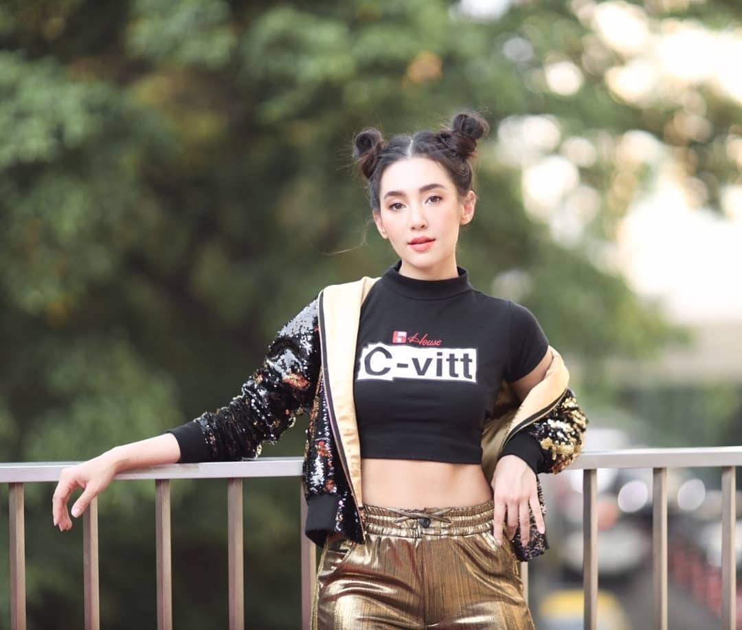Top 10 sao Thái tăng fan nhiều nhất trên Instagram tháng 1/2019