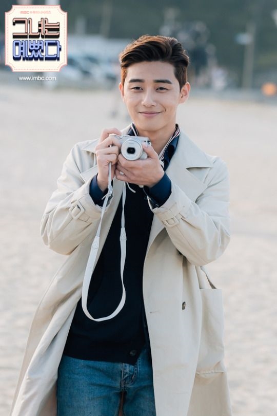 Những nam chính chung tình “hiếm có khó tìm” trong drama Hàn