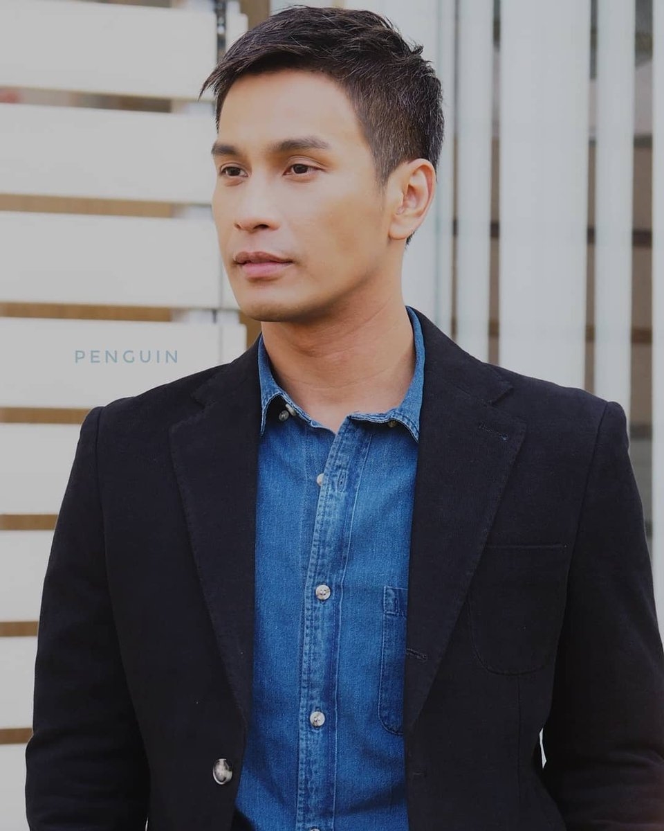 James Jirayu - Taew Natapohn đẹp đôi trong ngày khai máy phim mới