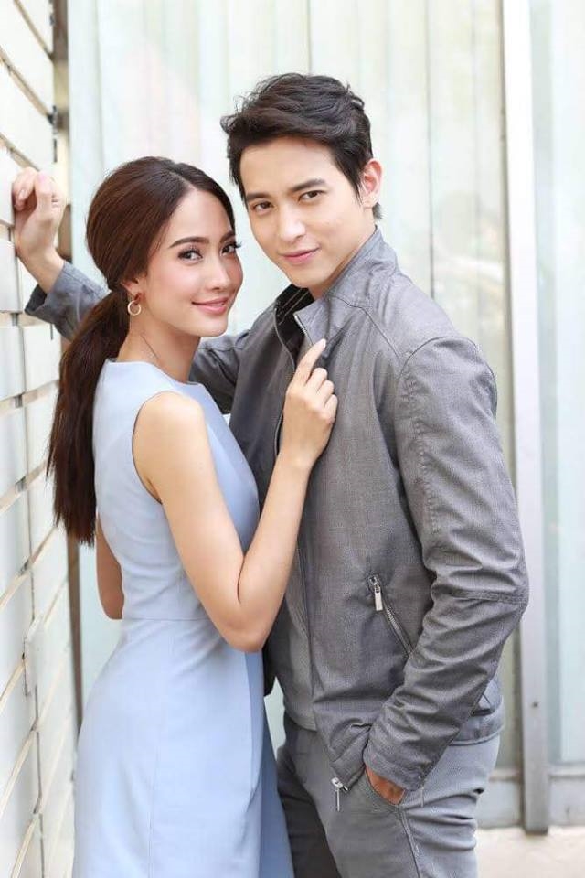 James Jirayu - Taew Natapohn đẹp đôi trong ngày khai máy phim mới