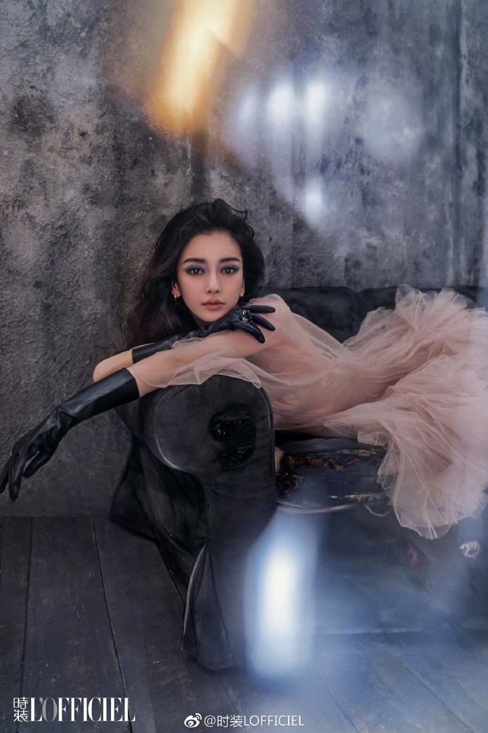 Clip hot Hoa ngữ 13/02: Dương Mịch đọ sắc bên người đẹp Kendall Jenner