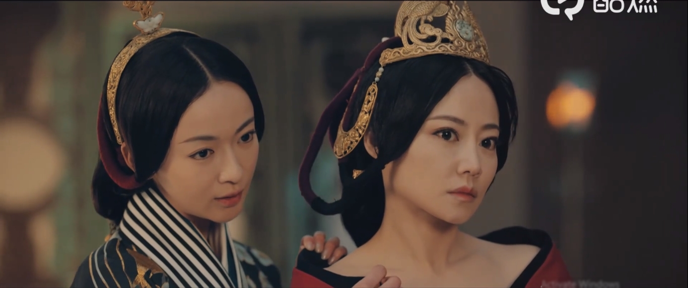 Clip hot Cbiz 14/02: Rộ tin Đặng Luân hẹn hò Lý Thấm
