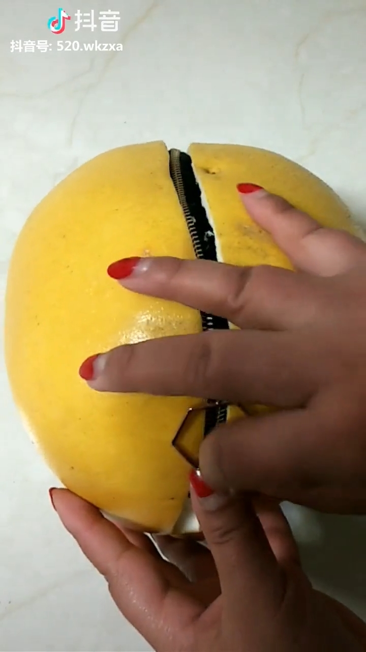 Clip hot gây bão mạng 01/03: Hậu trường clip sống ảo