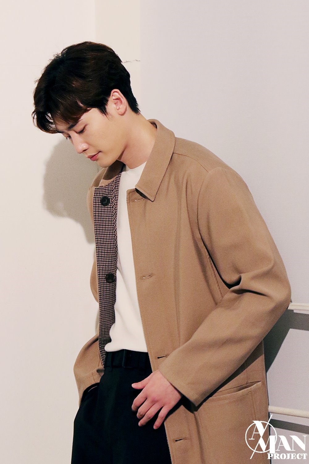 Lee Jong Suk xác nhận nhập ngũ đầu tháng 3 này