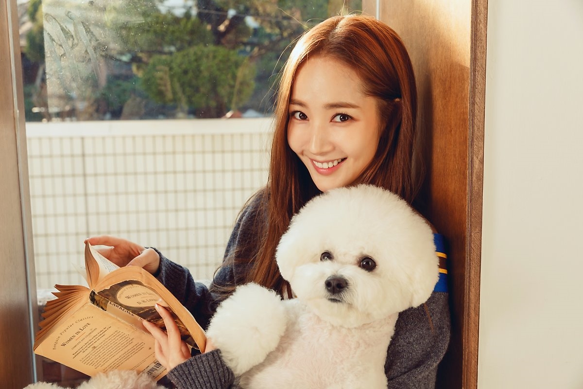 Chào tuổi mới 33, Park Min Young tung bộ ảnh trẻ đẹp xinh tươi