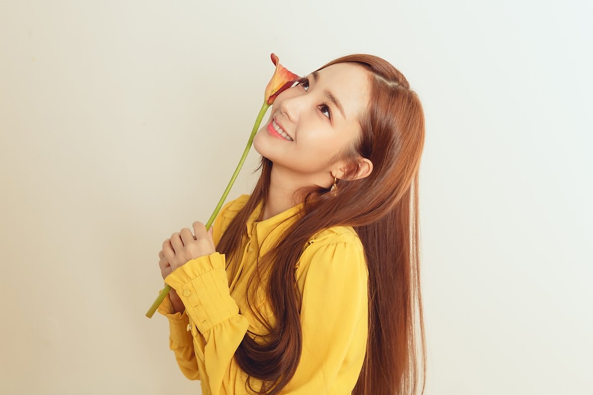 Chào tuổi mới 33, Park Min Young tung bộ ảnh trẻ đẹp xinh tươi