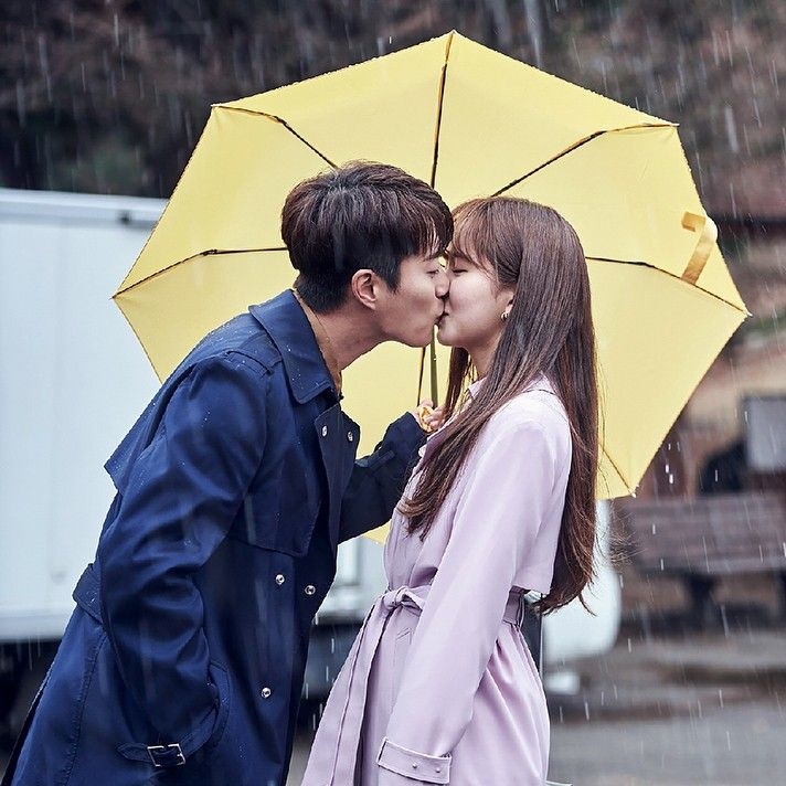 9 cảnh phim đáng nhớ nhất dưới cơn mưa trong drama Hàn