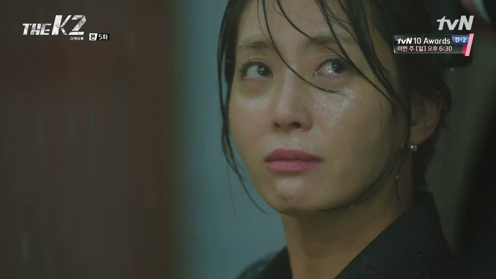 9 cảnh phim đáng nhớ nhất dưới cơn mưa trong drama Hàn
