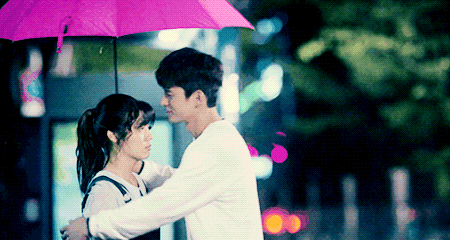 9 cảnh phim đáng nhớ nhất dưới cơn mưa trong drama Hàn