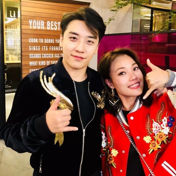 Clip hot Cbiz 13/3: Bênh vực Seungri, thiên hậu Dung Tổ Nhi bị ném đá