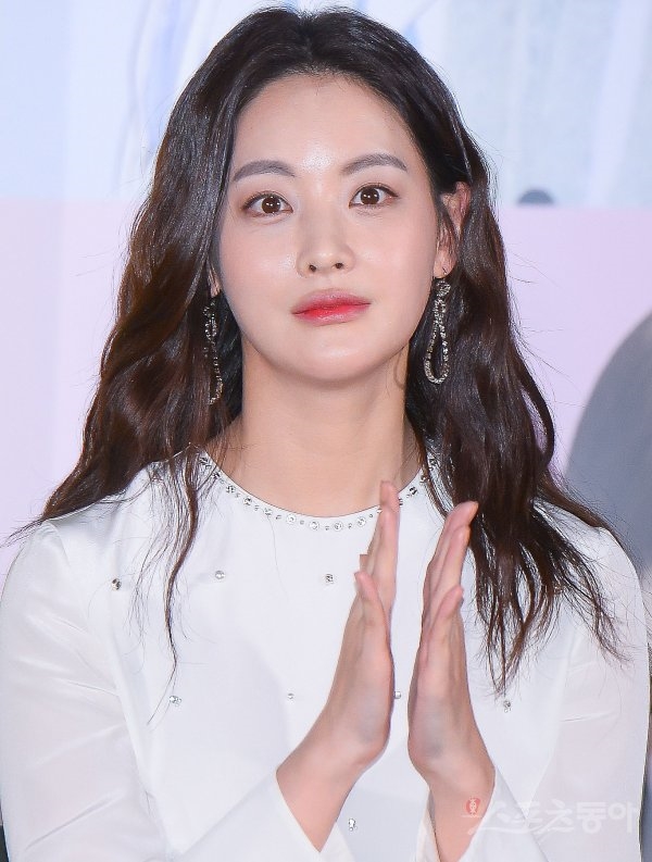 Oh Yeon Seo và loạt sao nữ phủ nhận là nạn nhân của hội bạn Seungri