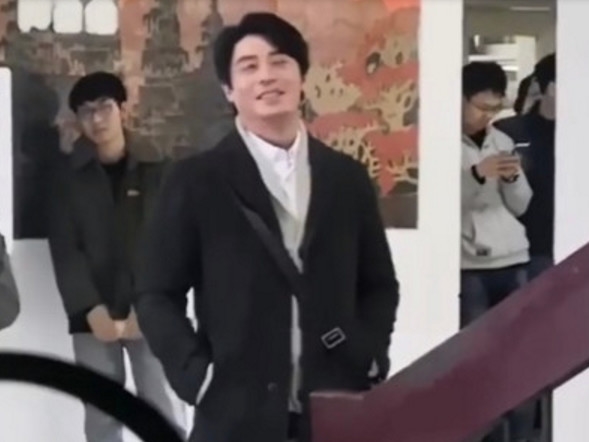 Clip hot Cbiz 15/03: Hé lộ tân Tứ tiểu hoa đán