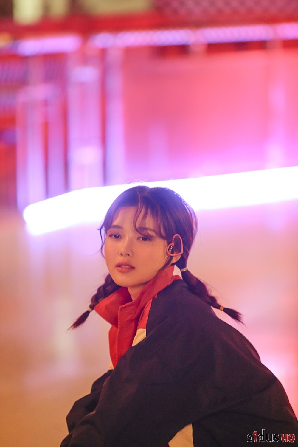 Kim Yoo Jung tung bộ ảnh mới cực năng động, trẻ trung