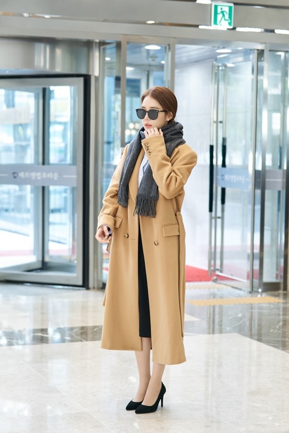 'Touch Your Heart' đi đến đoạn cuối, YG tung bộ ảnh Yoo In Na