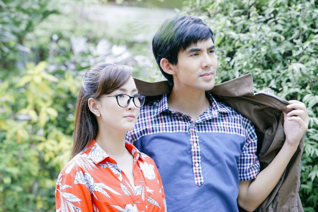 Taew Natapohn lột xác diễn vai lầy trong phim mới khiến fan thích thú