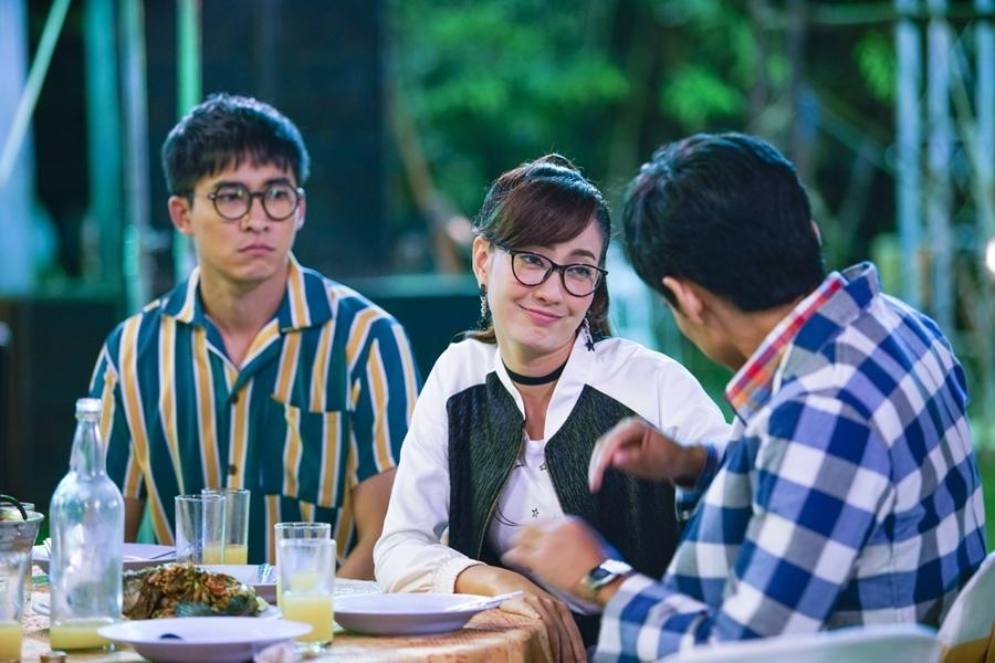 Taew Natapohn lột xác diễn vai lầy trong phim mới khiến fan thích thú