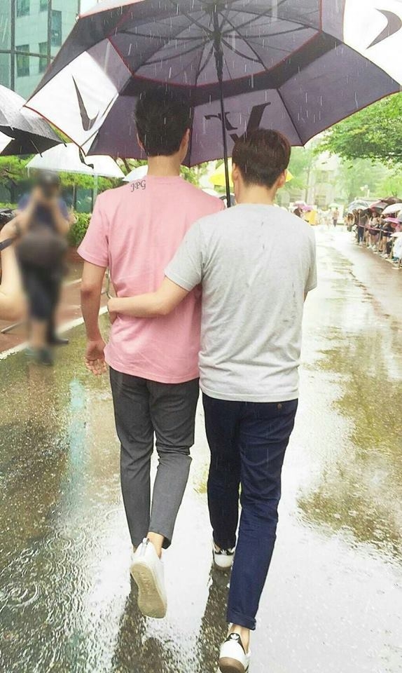 Những cú lừa đỉnh cao làng phim Hàn ngày Cá tháng Tư 2019