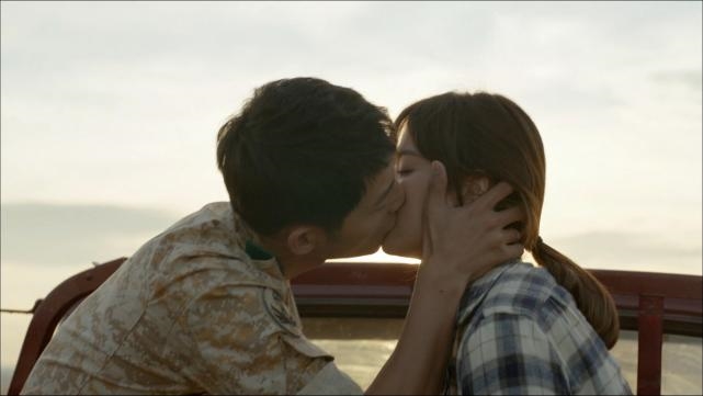 10 cảnh hôn trong truyền thuyết đáng nhớ nhất drama Hàn