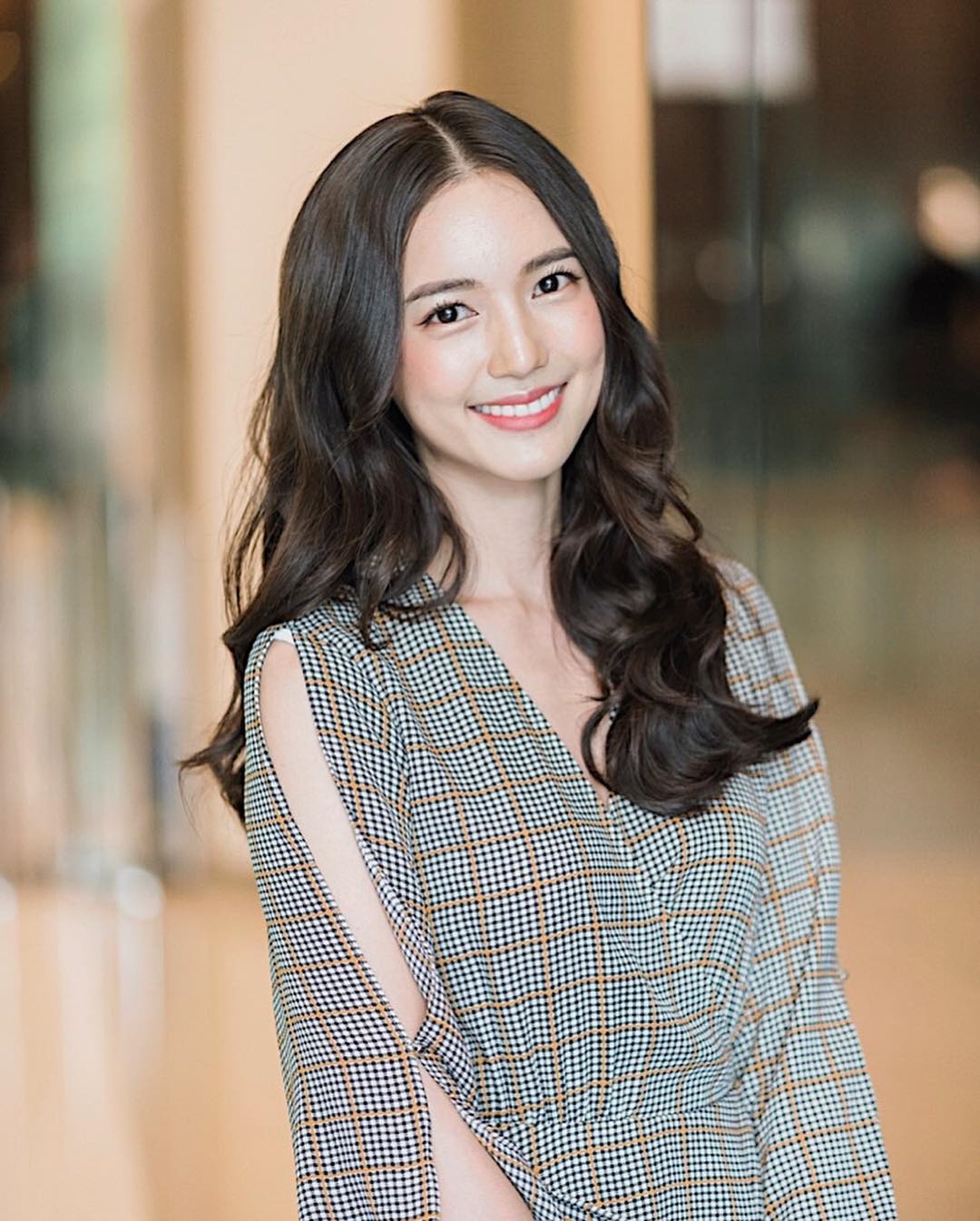 Loạt biệt danh “cây nhà lá vườn” độc đáo của dàn sao Thái