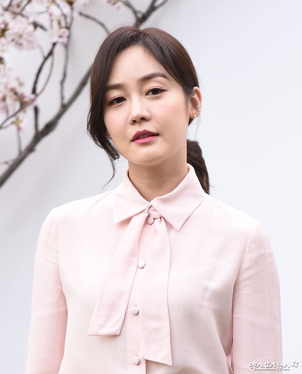 Dàn sao đình đám xứ Hàn đi dự đám cưới nữ diễn viên Lee Jung Hyun