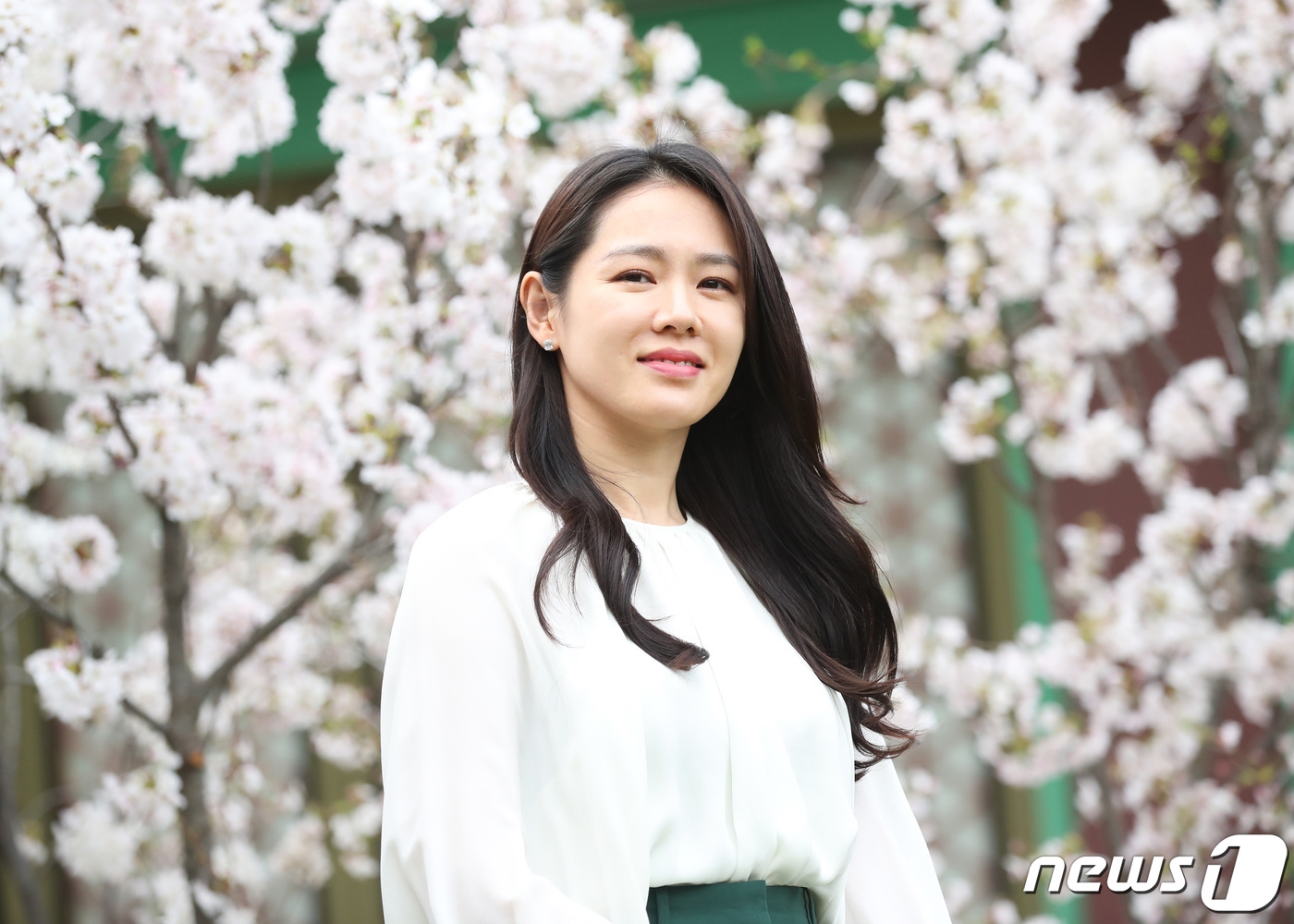 Dàn sao đình đám xứ Hàn đi dự đám cưới nữ diễn viên Lee Jung Hyun
