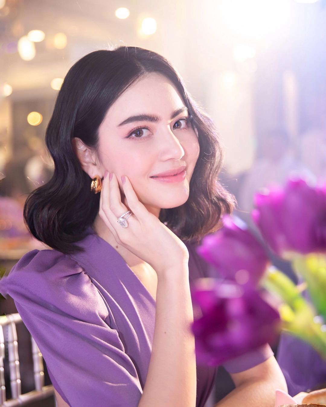 Loạt biệt danh “cây nhà lá vườn” độc đáo của dàn sao Thái
