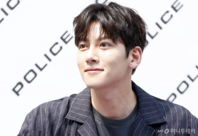 Ji Chang Wook, Park Seo Joon nhận lời mời tham gia dự án phim mới