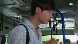 Những cảnh lãng mạn trên xe buýt đáng yêu nhất drama Hàn