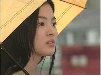 Điểm danh loạt siêu phẩm đã lướt qua sự nghiệp nữ thần Kim Hee Sun