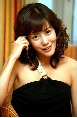 Điểm danh loạt siêu phẩm đã lướt qua sự nghiệp nữ thần Kim Hee Sun
