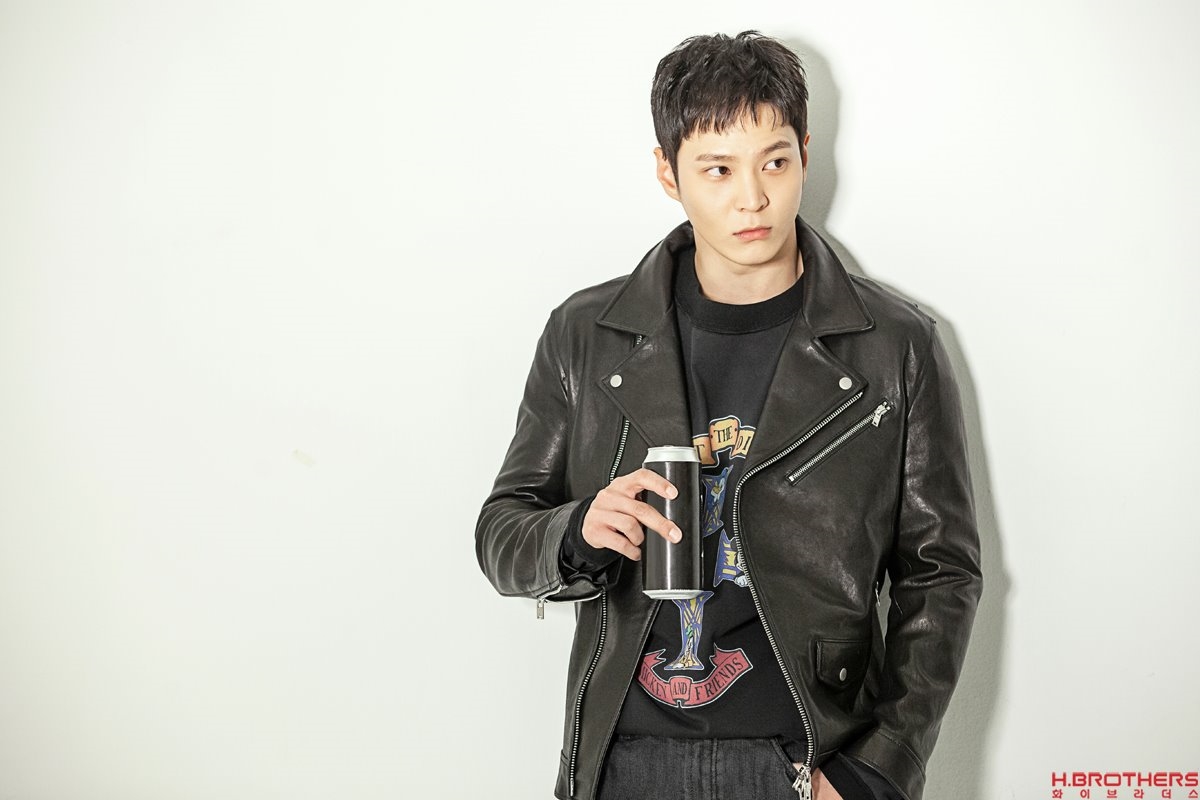 Joo Won tung bộ ảnh nam tính ngút trời đầu tiên hậu xuất ngũ