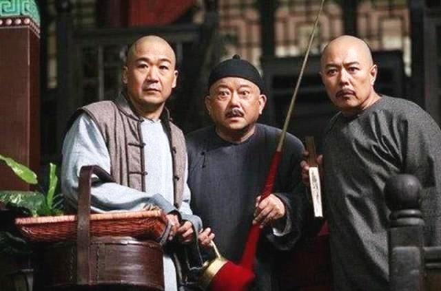 Bộ 3 Bản Lĩnh Kỷ Hiểu Lam ngày ấy mang theo vợ con đến Úc để ăn mừng