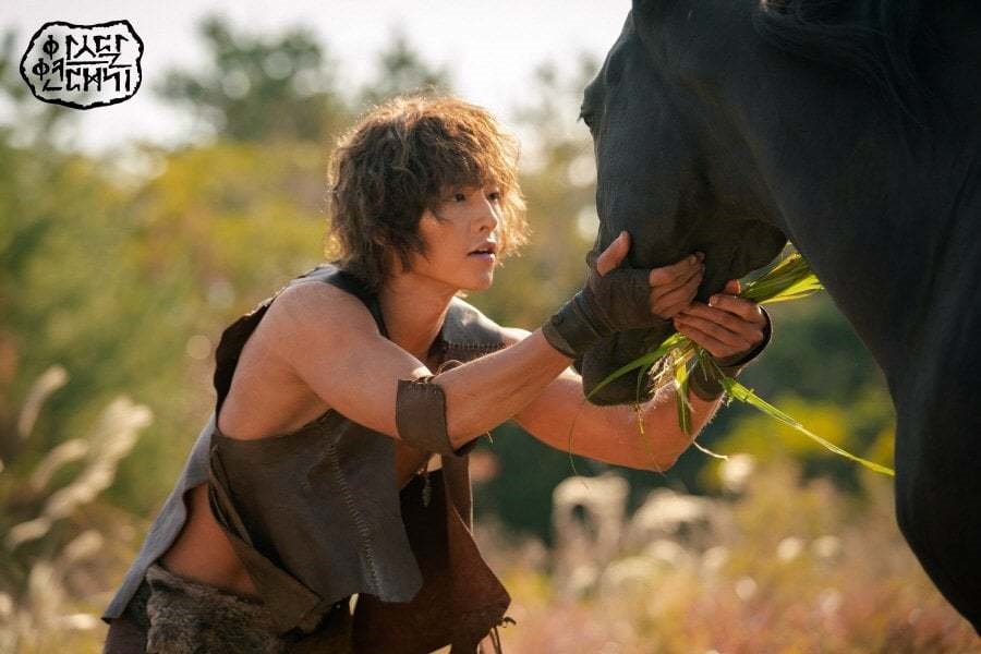 Song Joong Ki nhận xét và chia sẻ cảm nhận về nhân vật và phim mới