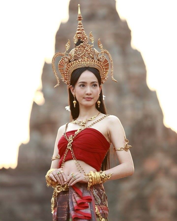 6 nữ chính được yêu thích nhất trong Lakorn Thái những năm trở lại đây