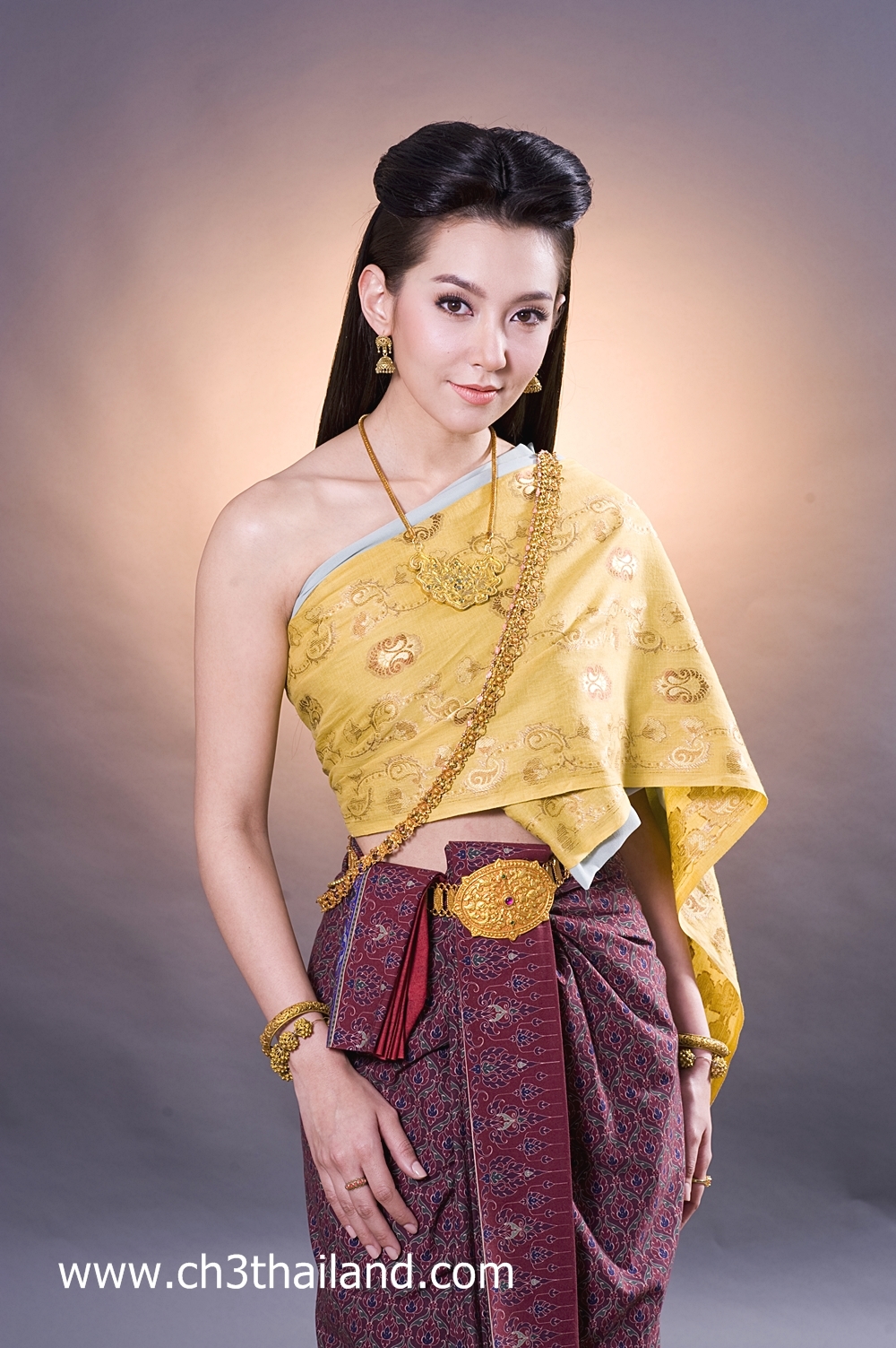 6 nữ chính được yêu thích nhất trong Lakorn Thái những năm trở lại đây