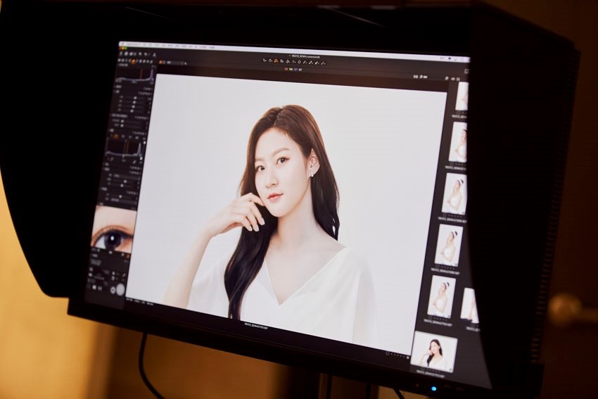 Kim Sae Ron tuổi 20 rạng rỡ, tươi trẻ và thần thái không ai sánh bằng