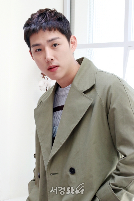 Baek Sung Hyun nhận hình phạt nặng từ phía quân đội khi đang tại ngũ