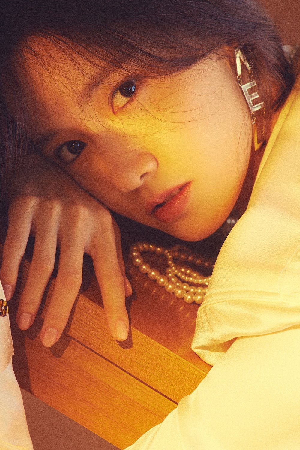 Yoona tung bộ ảnh đẹp như tiên nữ giáng trần nhân dịp comeback solo