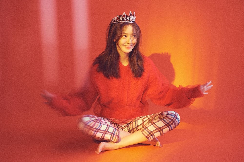 Yoona tung bộ ảnh đẹp như tiên nữ giáng trần nhân dịp comeback solo