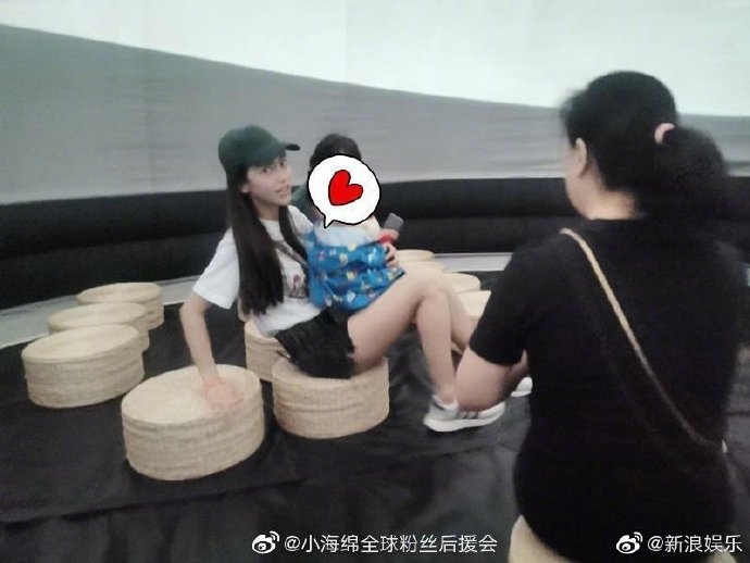 AngelaBaby dành riêng ngày 01/06 để đưa Bọt Biển Nhỏ đi chơi