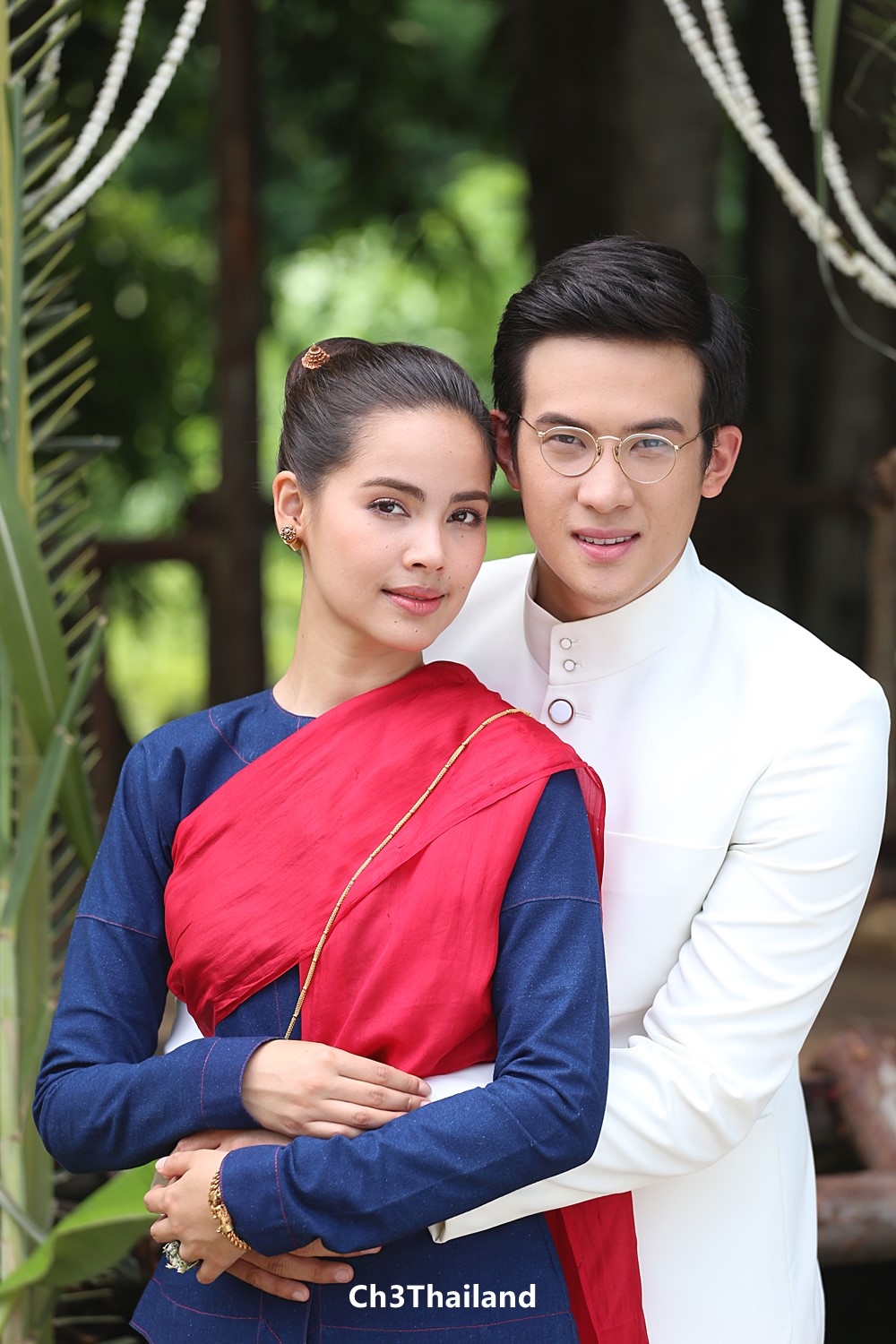 Yaya và Baifern cạnh tranh trực tiếp với tác phẩm mới đầy thử thách