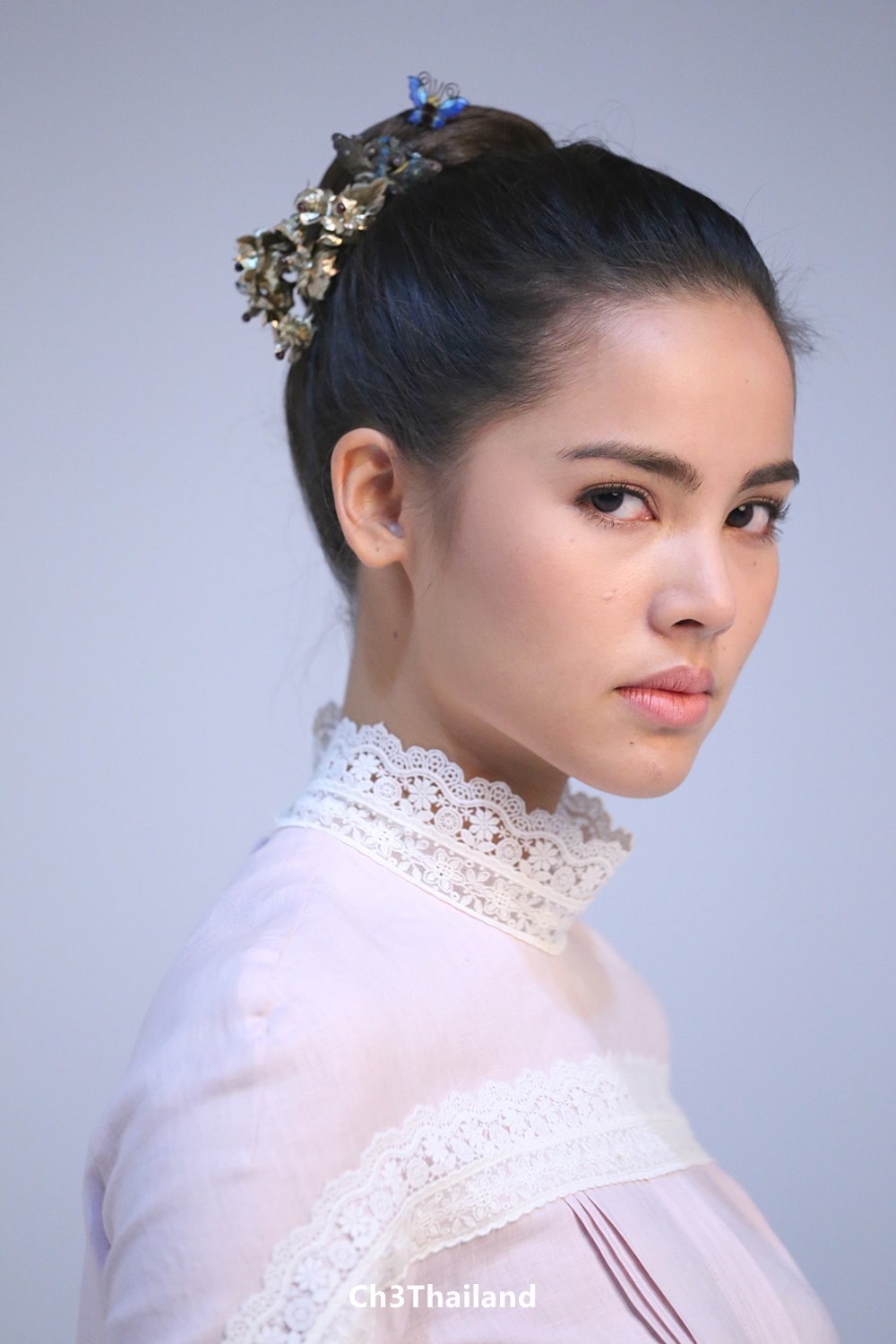Yaya và Baifern cạnh tranh trực tiếp với tác phẩm mới đầy thử thách