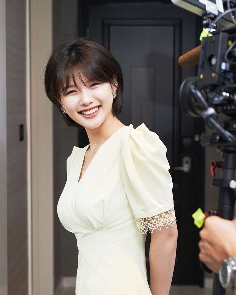 Kim Yoo Jung - Kim So Hyun cùng cắt tóc và nhận 'mưa' lời khen