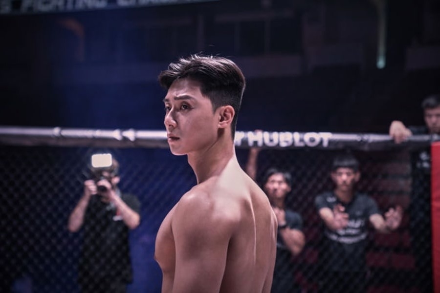 Park Seo Joon trở lại và lột xác hoàn toàn với những movie mới