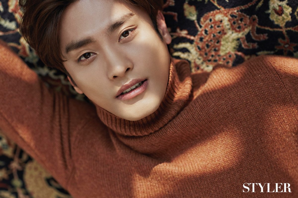 Sung Hoon lần đầu tiết lộ vì không thể ngừng đóng phim để trả nợ