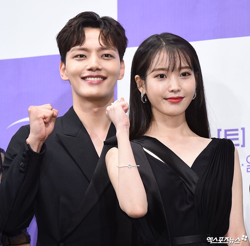 IU - Yeo Jin Goo xứng đôi tại họp báo drama mới “Hotel Del Luna”